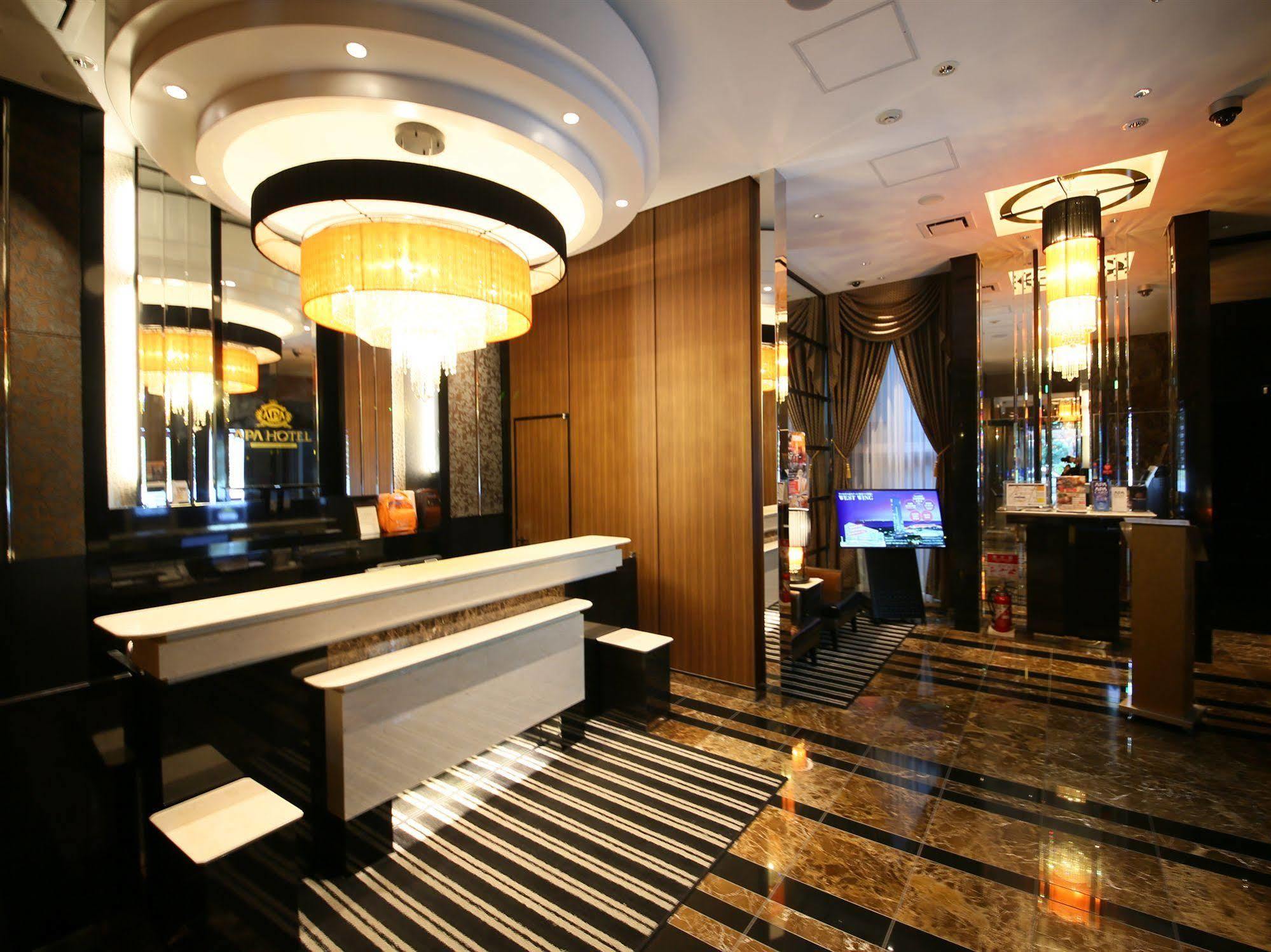 Apa Hotel Ginza Shintomicho Ekimae Токіо Екстер'єр фото